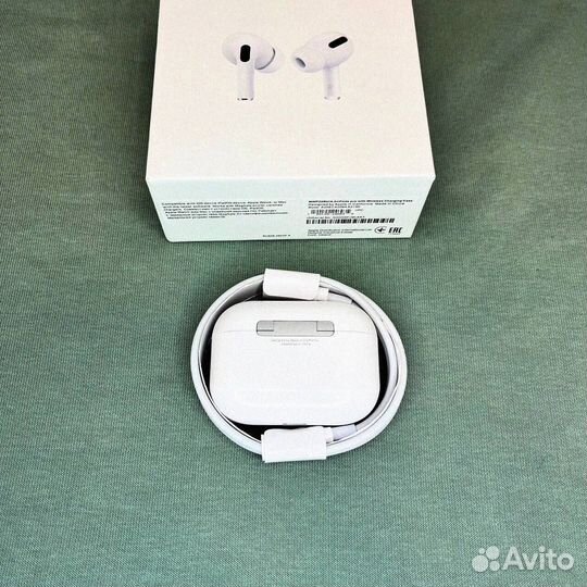 AirPods Pro 2: Звук, который увлекает