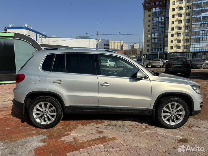 Volkswagen Tiguan 2.0 AT, 2012, 124 884 км