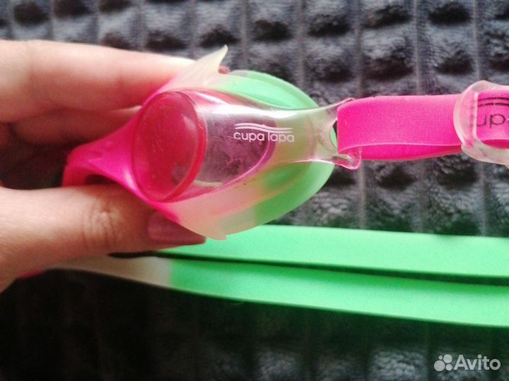 Очки для плавания