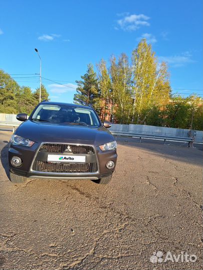 Mitsubishi Outlander 2.0 CVT, 2011, 180 000 км