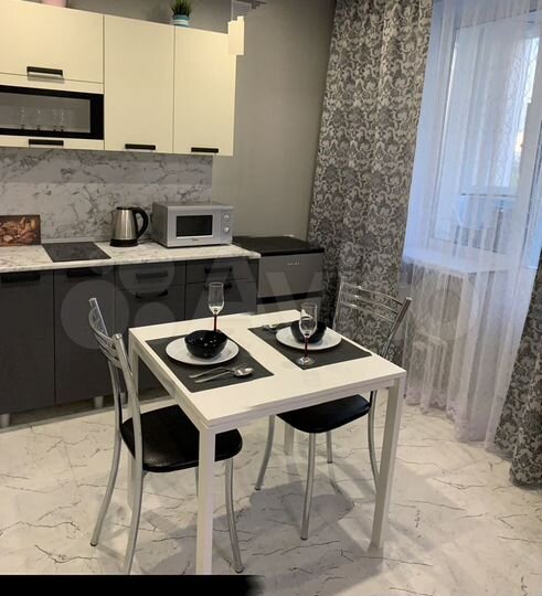 1-к. квартира, 37 м², 1/9 эт.