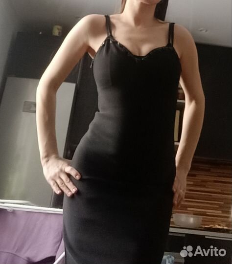 Бандажное платье 42/44