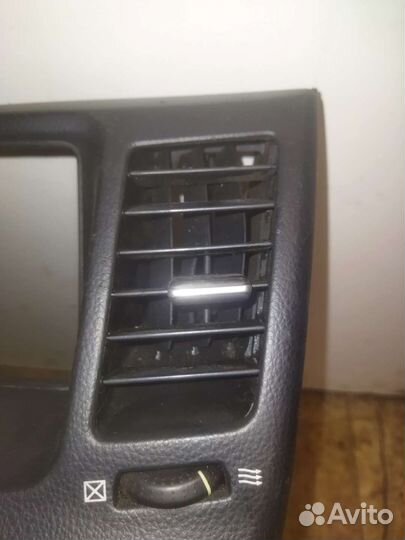 Накладка центральная на торпедо Primera P12E