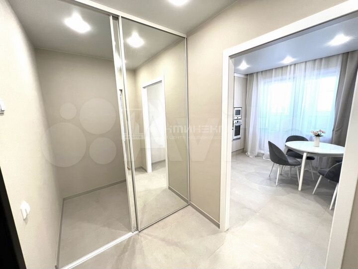 2-к. квартира, 53,2 м², 8/10 эт.