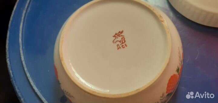 Посуда фарфоровая