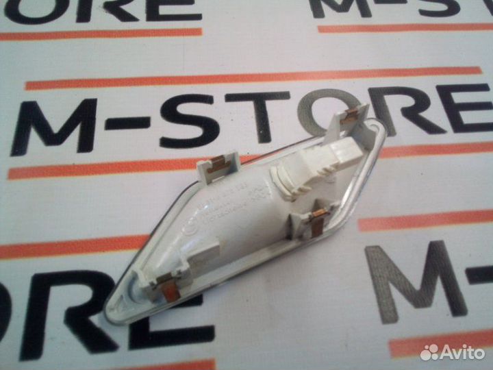 Плафон освещения Bmw 3-Series E46 M43B19 (194E1)