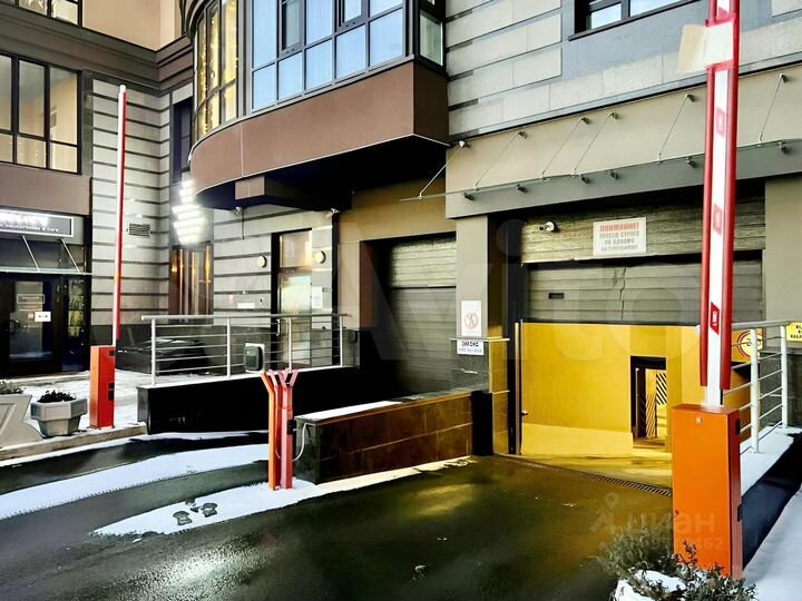 Машиноместо, 15 м²