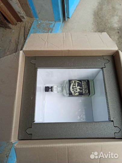 Контейнер термос