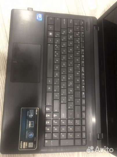 Ноутбук asus