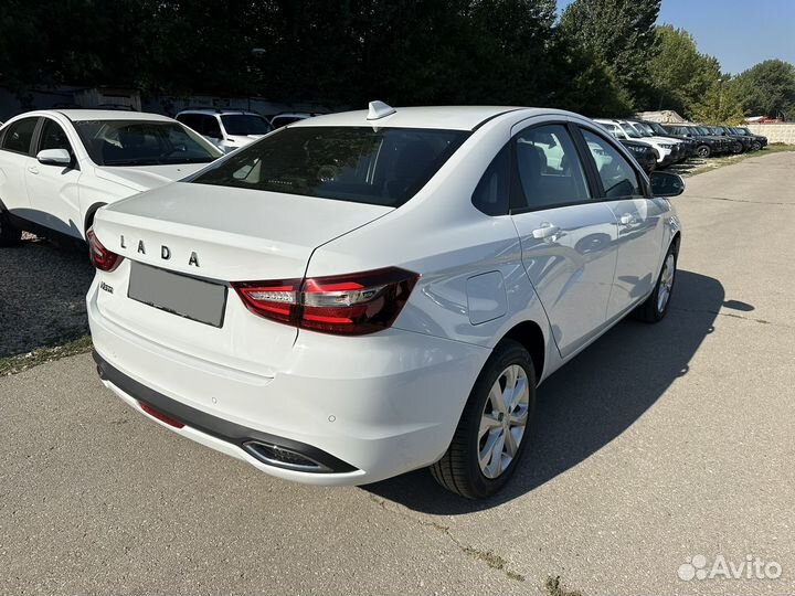 LADA Vesta 1.6 МТ, 2023, 6 км