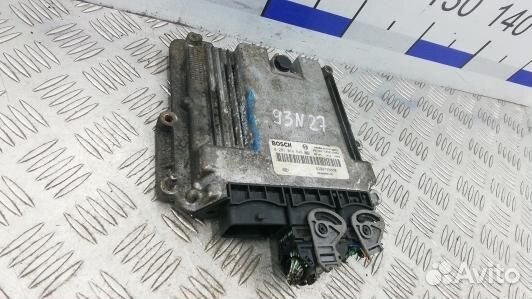 Блок управления двс renault laguna 3 (93N27PC01)