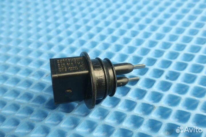 Датчик уровня омывающей жидкости 7M0919376 Volkswa