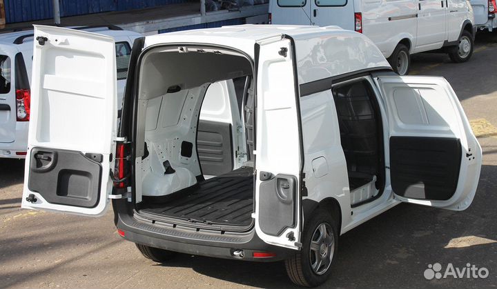 Водитель со своим авто типа фургон соболь/ларгус