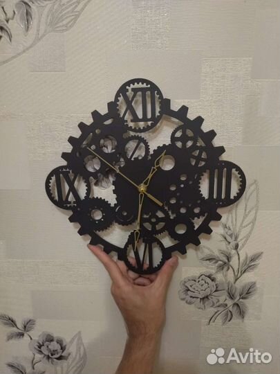 Часы настенные