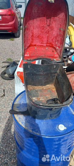 Кофр для мотоцикла центральный под шлем(Большой)