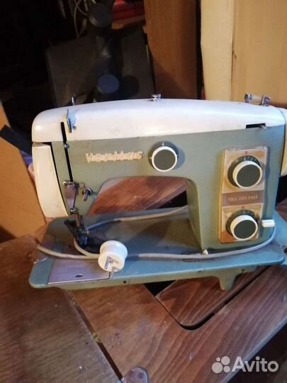 Швейная машина Veritas