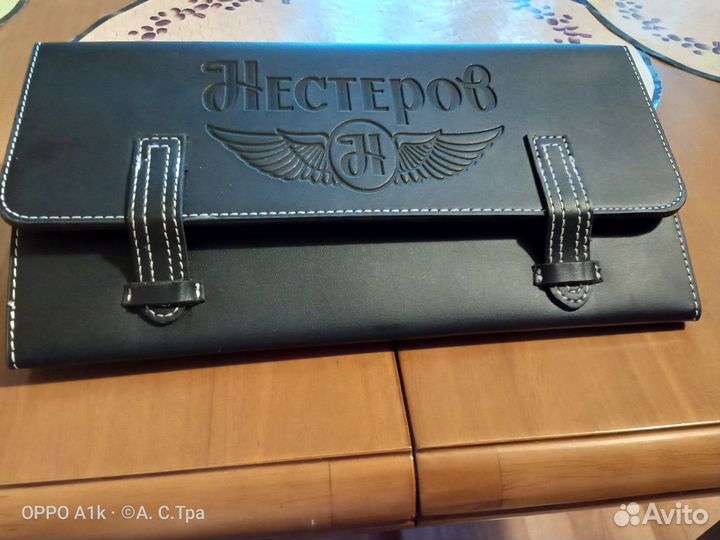 Подарок мужчине (отличные часы + нож)