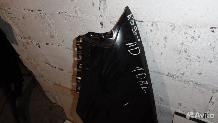 Крыло переднее левое Audi A3 8L1