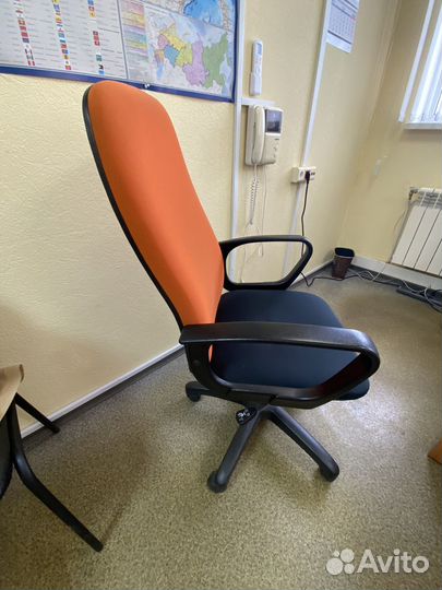 Компьютерное кресло