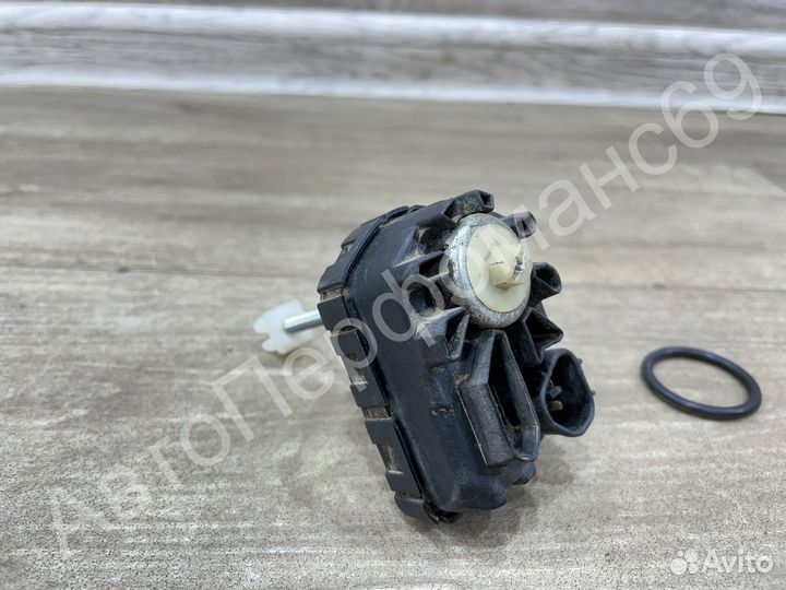 Корректор фары Toyota Camry 40 (2006-2009)