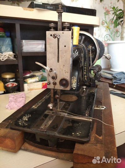 Швейная машинка Товарищество Ж. Блок