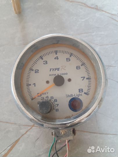 Тахометр авто 4.6.8цилиндров