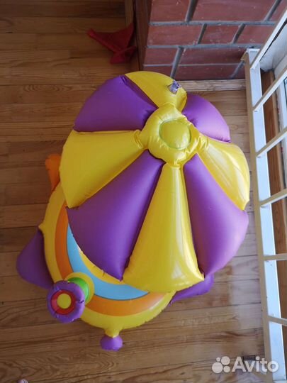 Надувной круг для малышей с навесом