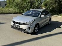 Kia Rio 1.6 MT, 2021, 48 000 км, с пробегом, цена 1 585 000 руб.