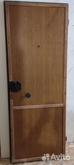 Дверь входная бу