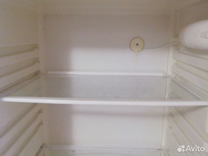 Стеклянные полки для холодильника