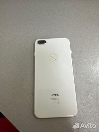 iPhone 8 Plus, 64 ГБ