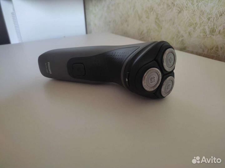 Бритва электрическая philips Shaver 1000