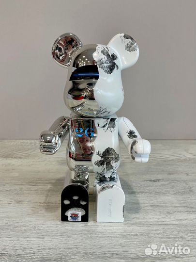 Фигурка bearbrick робот 2G