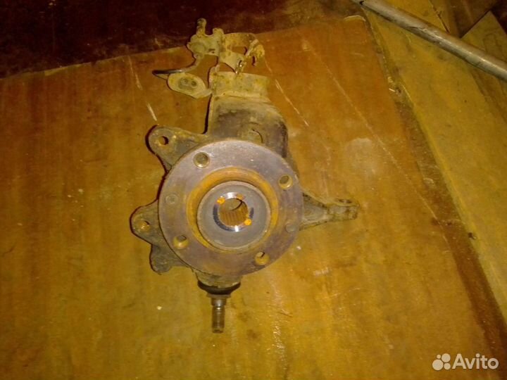 Рычаг Peugeot 406