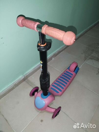 Самокат детский трехколесный