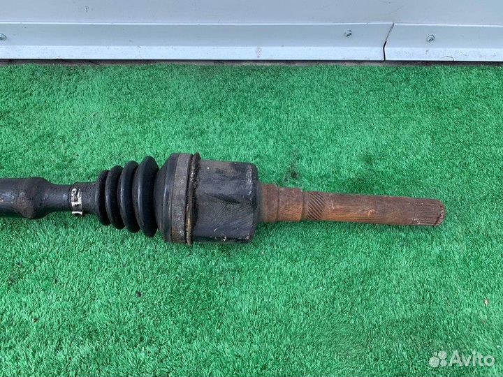 Полуось (привод) передняя правая R