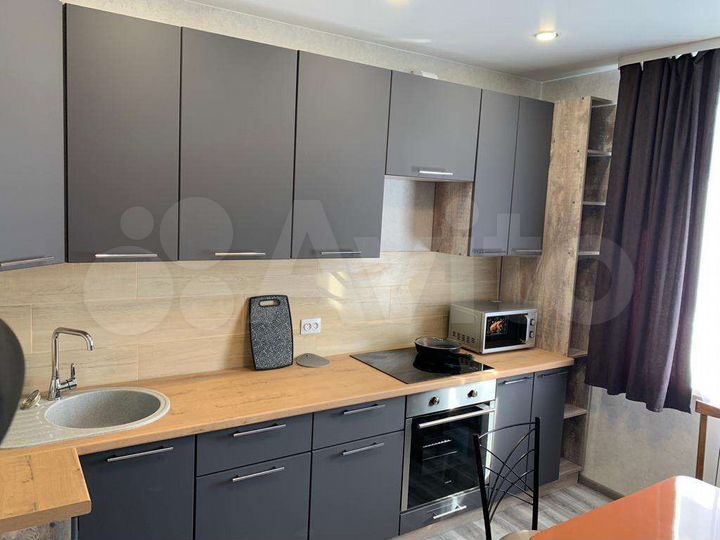 1-к. квартира, 42 м², 2/5 эт.