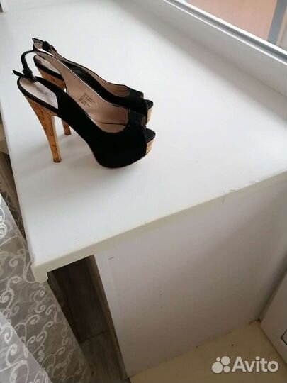 Босоножки женские 37 размер черные