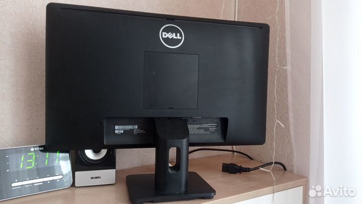 Монитор 21,5' dell