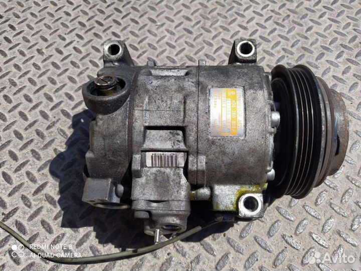 Audi A4 B5 Компрессор кондиционера 4D0260808A