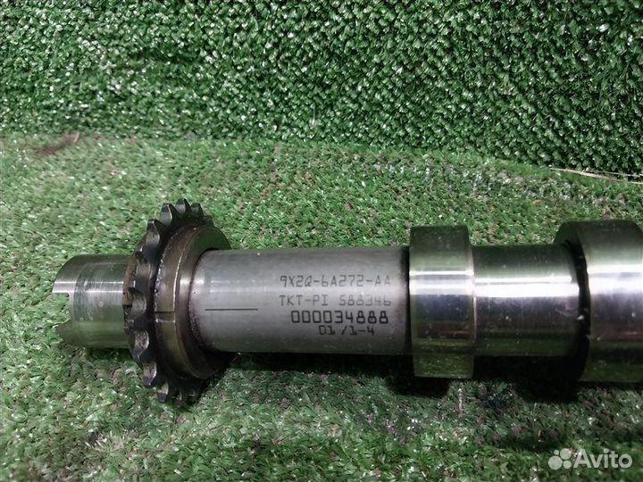 Распредвал выпускной правый Land Rover Discovery 3