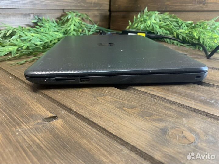 Игровой ноутбук HP i3/8GB/SSD/M330