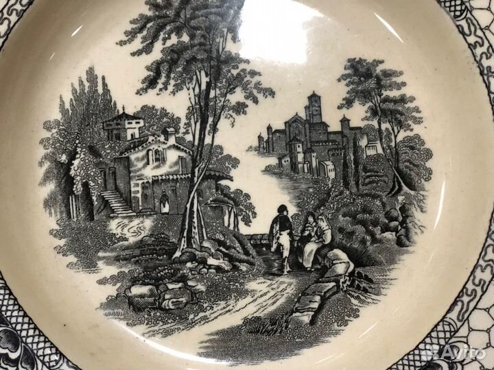 Парные декоративные тарелки (Англия)