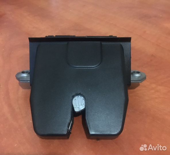 Замок багажника Форд Фокус 2,3, Мондео 4