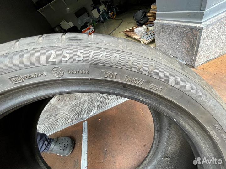 Dunlop SP Sport 01 255/40 R19