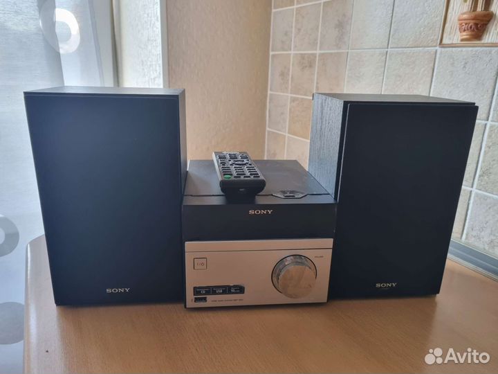 Музыкальный центр sony