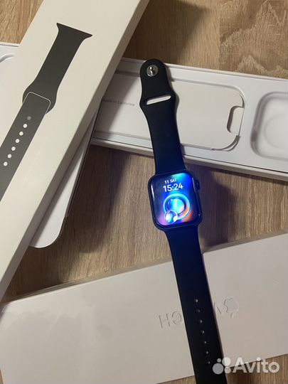Apple watch 8