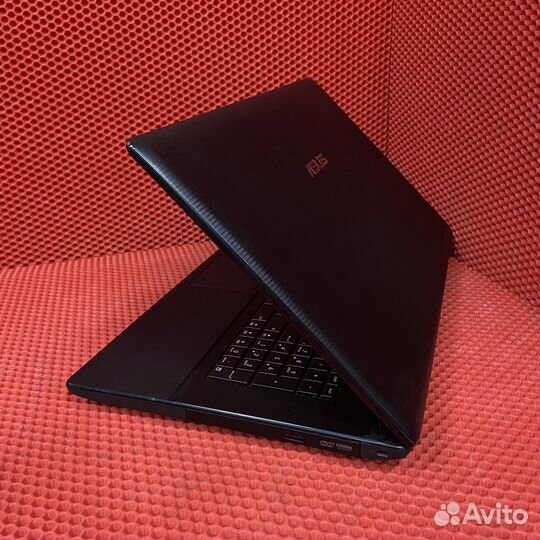 Ноутбук asus (71233)