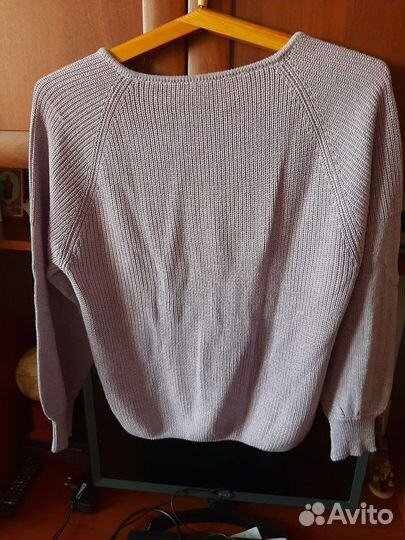 Свитер женский, новый, размер 50