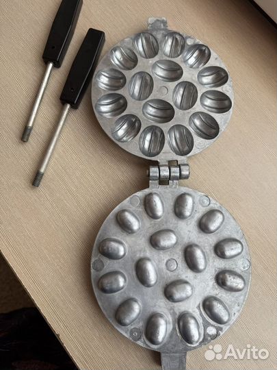 Вафельница орешница СССР